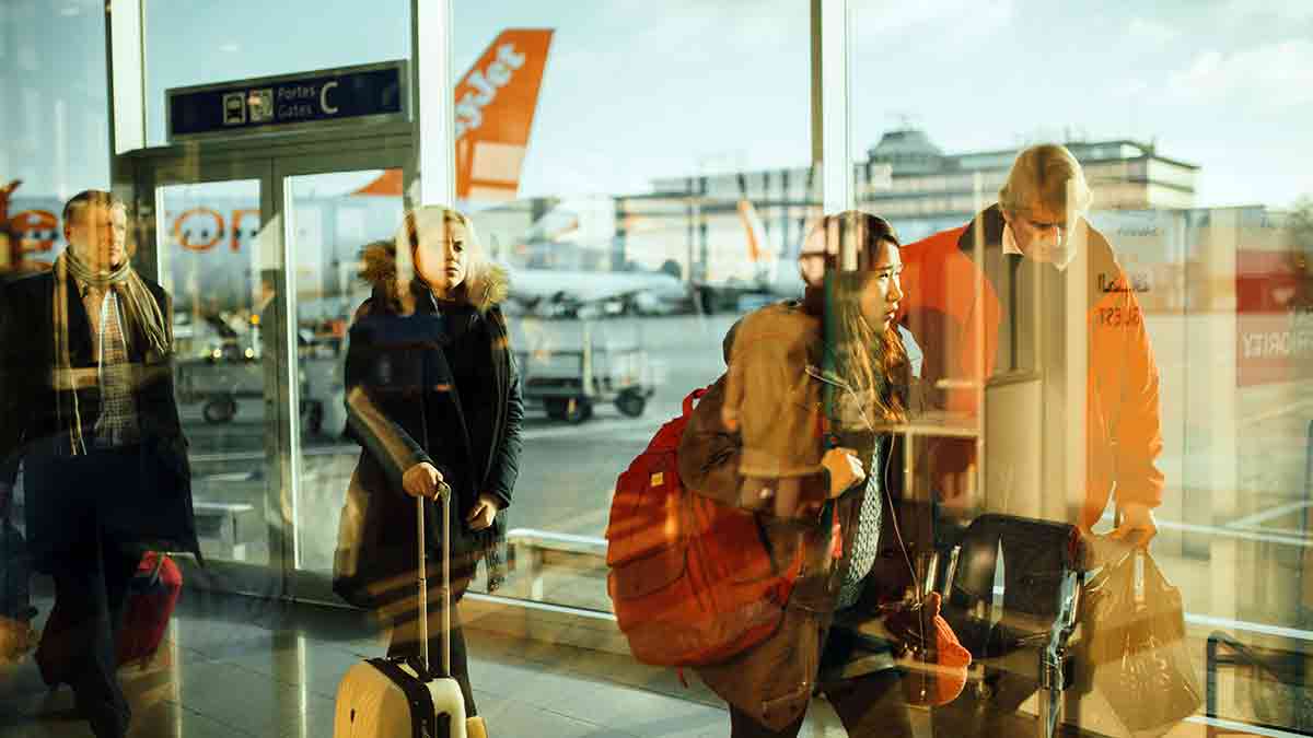 Un pasajero que sufrió un retraso de 37 horas en su vuelo consigue una indemnización de 600 euros por daños morales