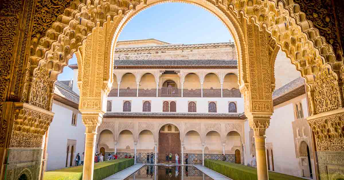 alhambra de granada monumento historico