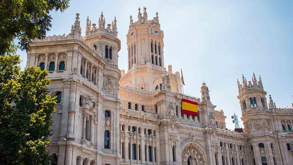 Los ayuntamientos no fomentan la participación ciudadana