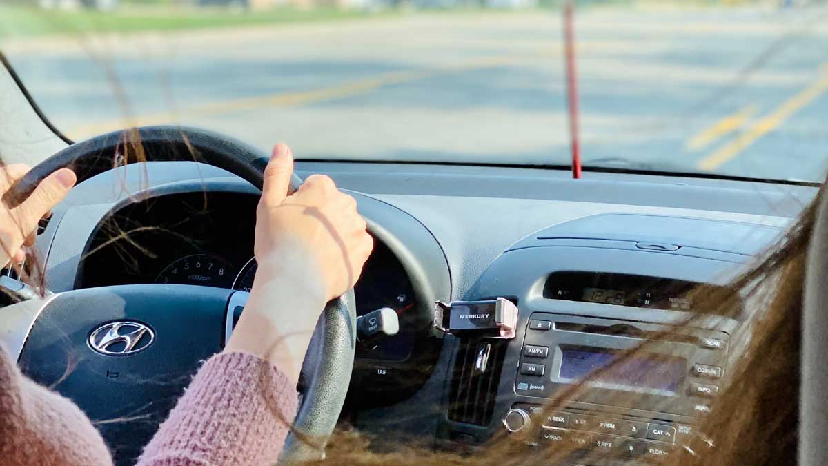 El coche que controla la velocidad