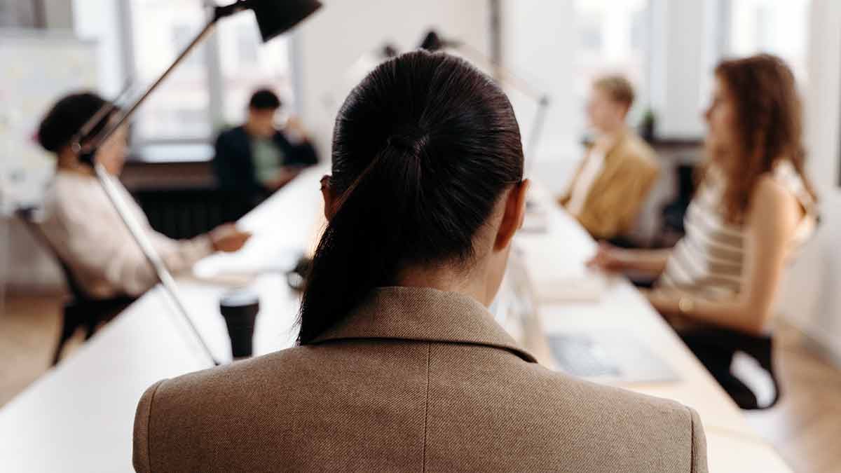 Cada hora nueve madres trabajadoras sufren casos de exclusión laboral