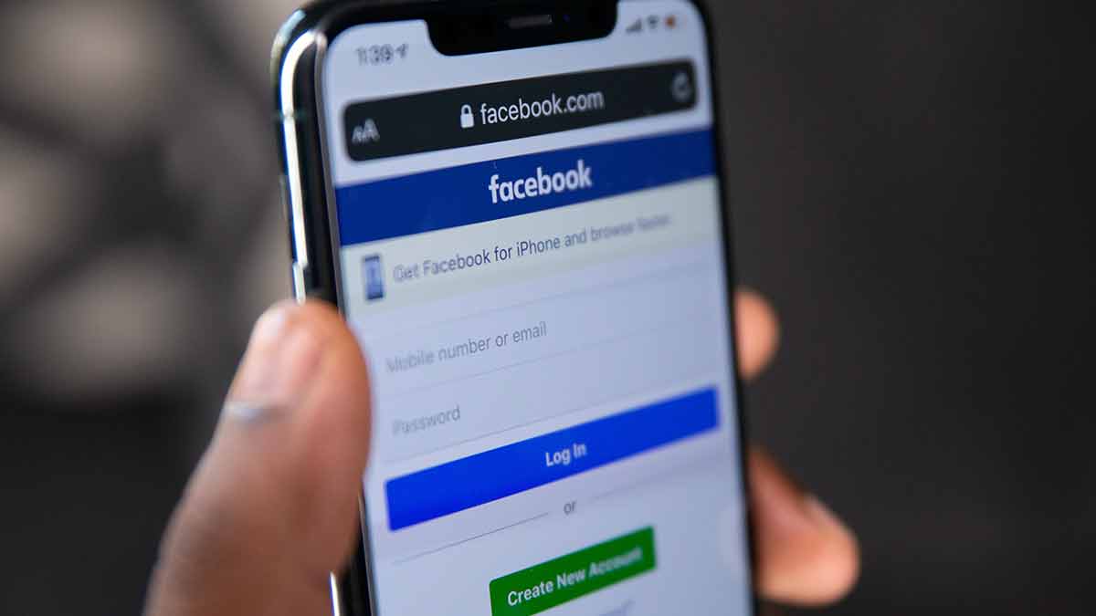 Los jóvenes anteponen tener acceso a Facebook en el trabajo a un mejor sueldo