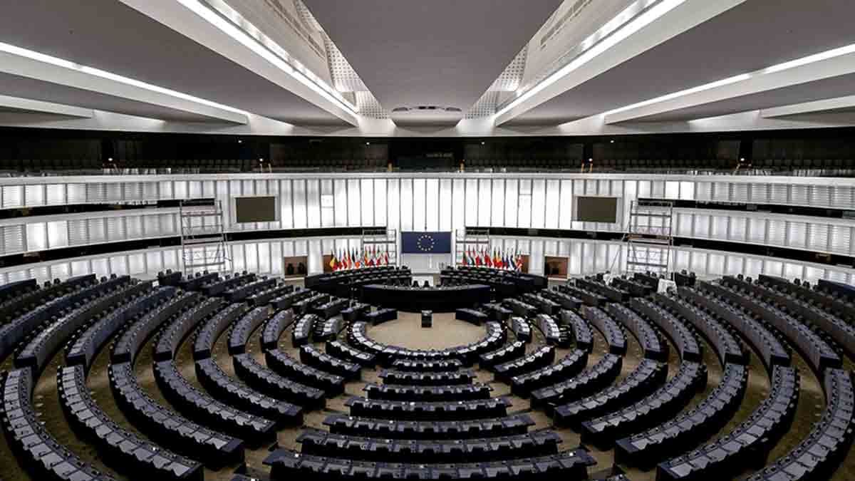 Los eurodiputados ya no podrán recibir obsequios o dádivas por un valor superior a los 150 euros