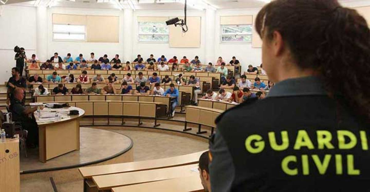 250 plazas para oficiales y suboficiales de la Guardia Civil en 2013