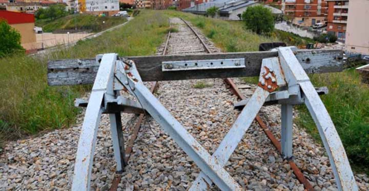 El cierre y reducción de líneas de tren condena al aislamiento a muchos pequeños pueblos