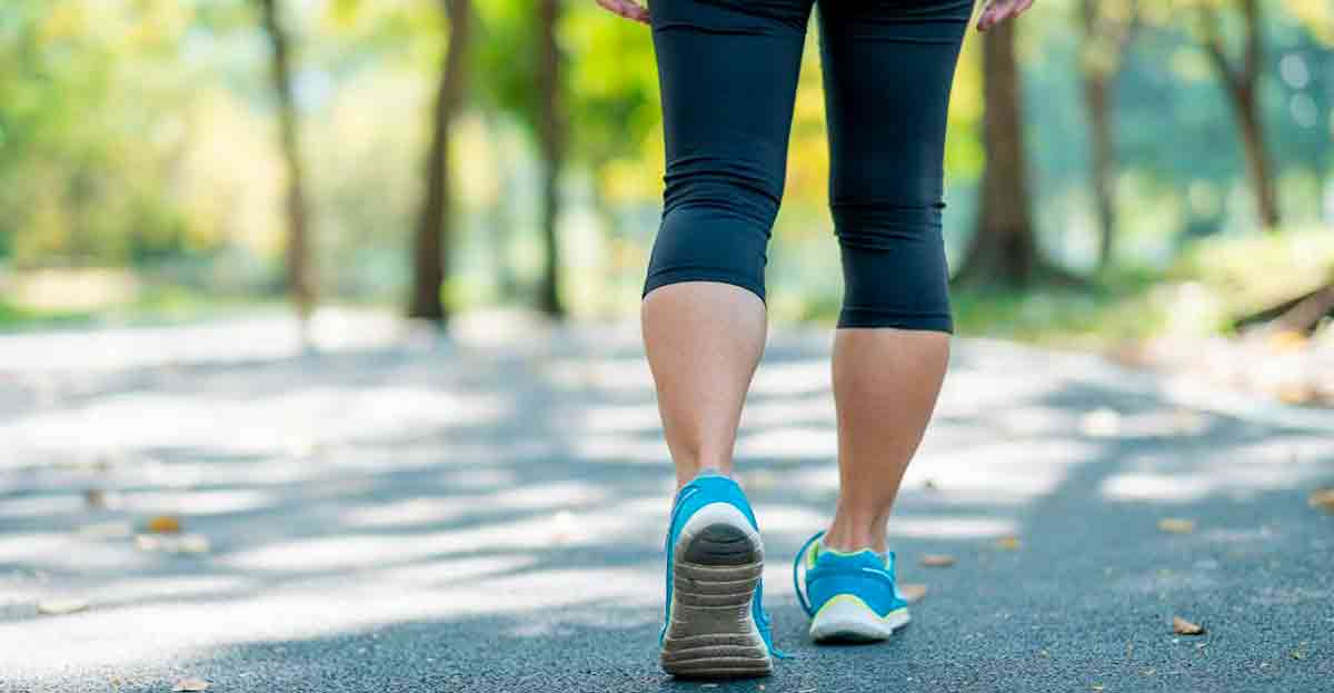 Caminar 30 minutos al día alarga la vida