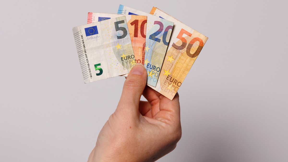 Quién puede pedir la nueva ayuda del SEPE de hasta 600 euros al mes: Requisitos y solicitud