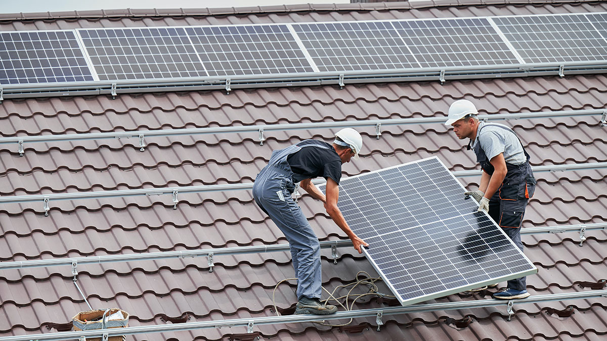 Cuánto dinero ahorro si pongo placas solares