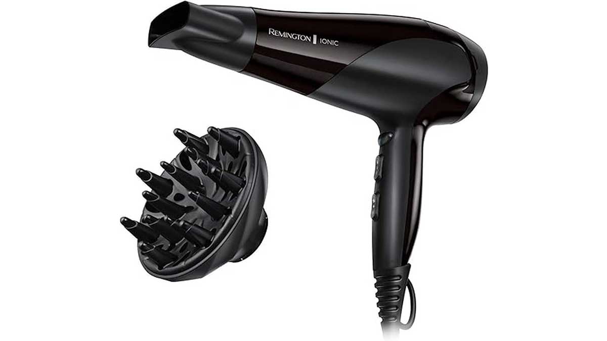 Secador de pelo profesional de la marca Remington.