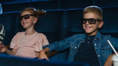 Se ha demostrado que las películas en 3D pueden corregir el ojo vago en niños.