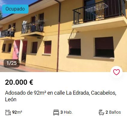 Adosado ocupado en Cacabelos, León.