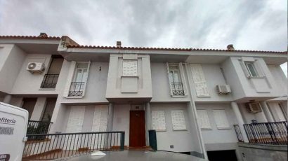 Casa adosada en venta en Diglo con descuento.