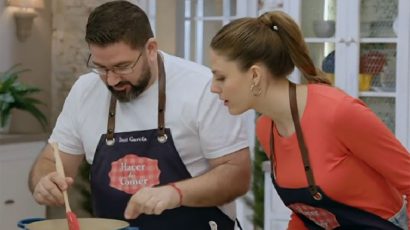 Dani García en el programa de La 1 'Hacer de comer' cocinando unas lentejas.