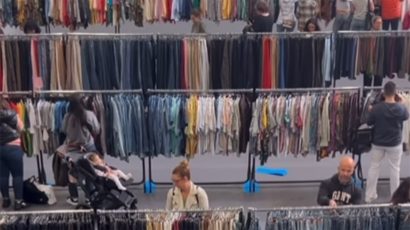 Así es el mercadillo de ropa vintage en Madrid y el más grande de Europa: horario y dónde está ubicado