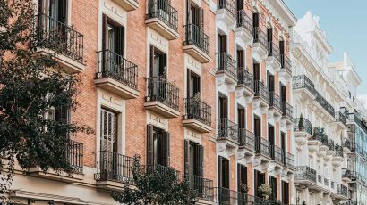 Fachada de edificios residenciales en Madrid.