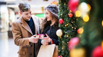 ¿Qué se prefiere de regalos de Navidad? Tarjetas regalo con dinero para gastar en lo que prefiramos.