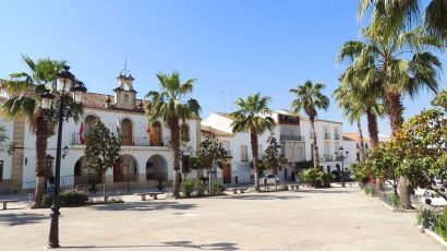 Plaza del Ayuntamiento de Santiago de Calatrava (Jaén).